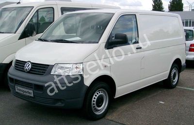 Автостекла Volkswagen Transporter T5 c установкой в Москве